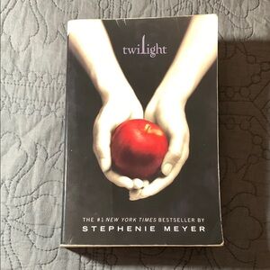 TWILIGHT Book I by Stephenie Meyer